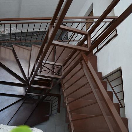 Chez Amelie & Jean-Louis Apartment Catania Exterior photo